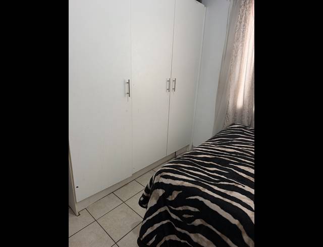2 BEDROOM APARTMENT FOR SALE IN DAWN PARK